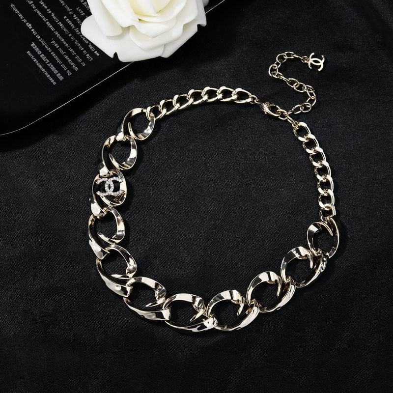 Chanel Necklace 03yxs387